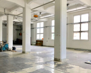 Industriehalle im Gewerbezentrum Einsiedel