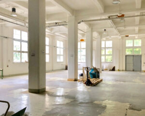 Hallen für die Industrie im Gewerbezentrum Einsiedel